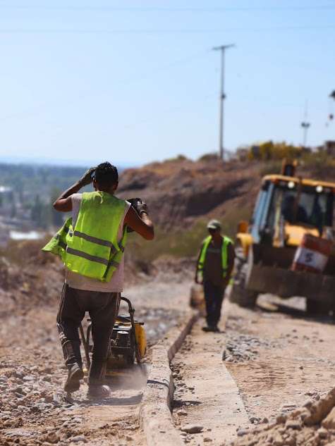 Imagen de MAÑANA COMENZARÁN A CEMENTAR Y SE INTERRUMPIRÁ LA BAJADA DEL BARRIO NUEVA ESPAÑA