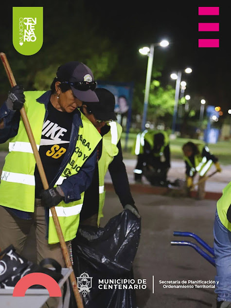 Imagen de MÁS SOLIDARIDAD CON EL BARRIDO Y LIMPIEZA NOCTURNA EN EL CASCO VIEJO
